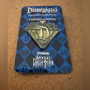 Disney Diamond Celebration LE Annual Passsholder Pin - Matterhorn Yeti